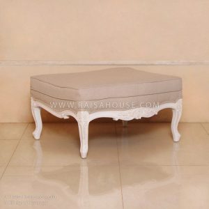 French style Footstool Bergere à Oreilles made of mahogany wood with WPGK finish