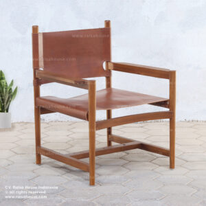 Malvin Teak Wood Chair with Brown Leather