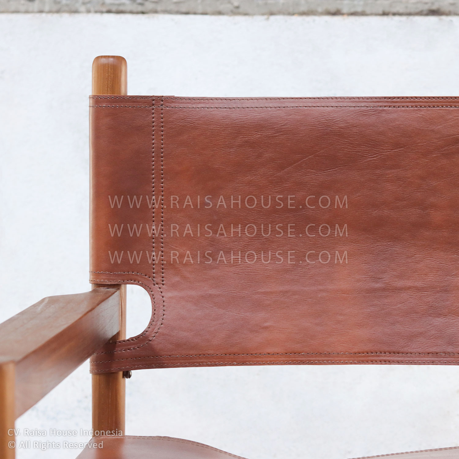 Malvin Chair with solid teak frame and genuine leather seat, crafted by Indonesia furniture manufacturers for hotels, offices, or premium interiors.